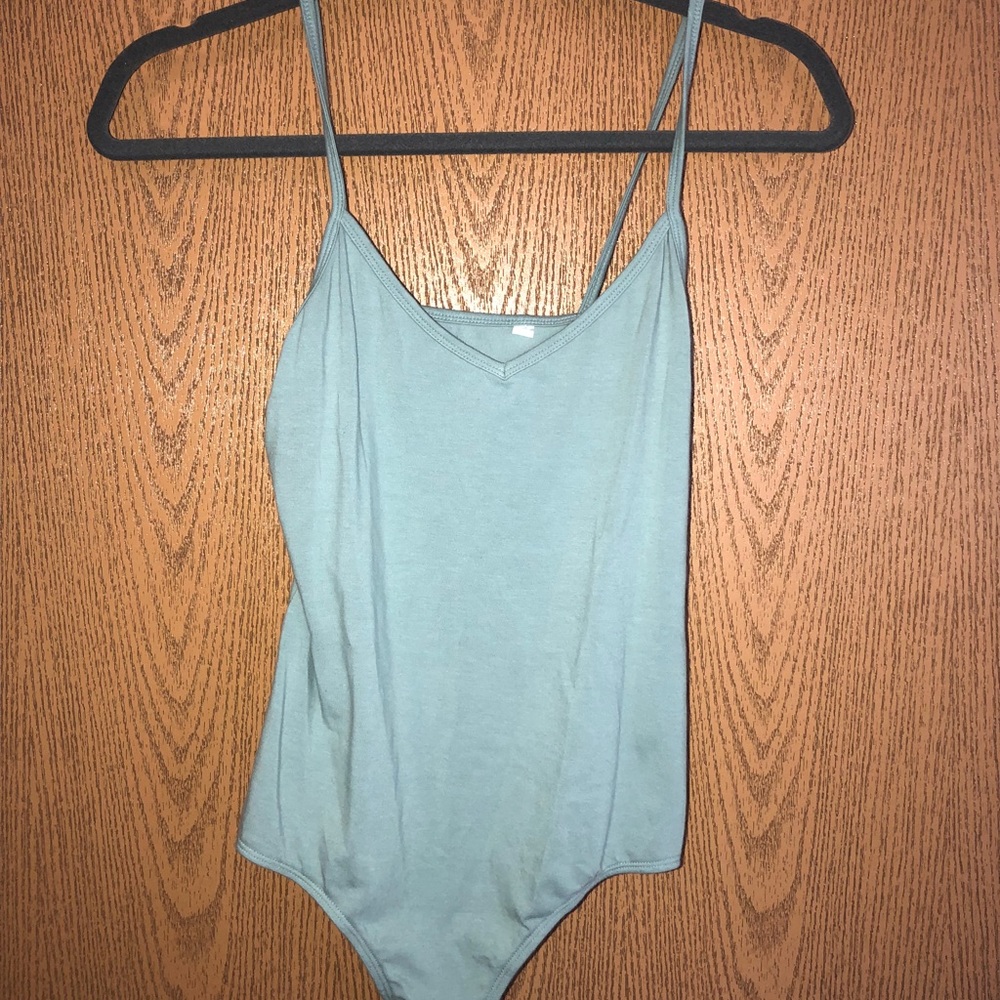 PacSun Basics Green Bodysuit EUC